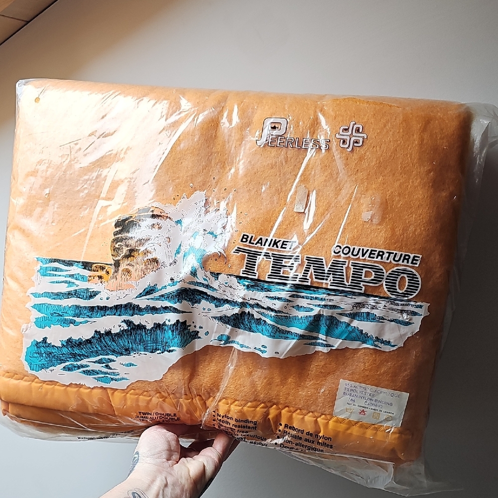 Vintage 7os NOS Peerless Orange Emergency Blanket
